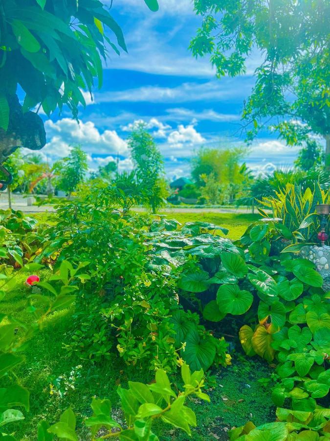 La Plumerias Moalboal Exterior foto